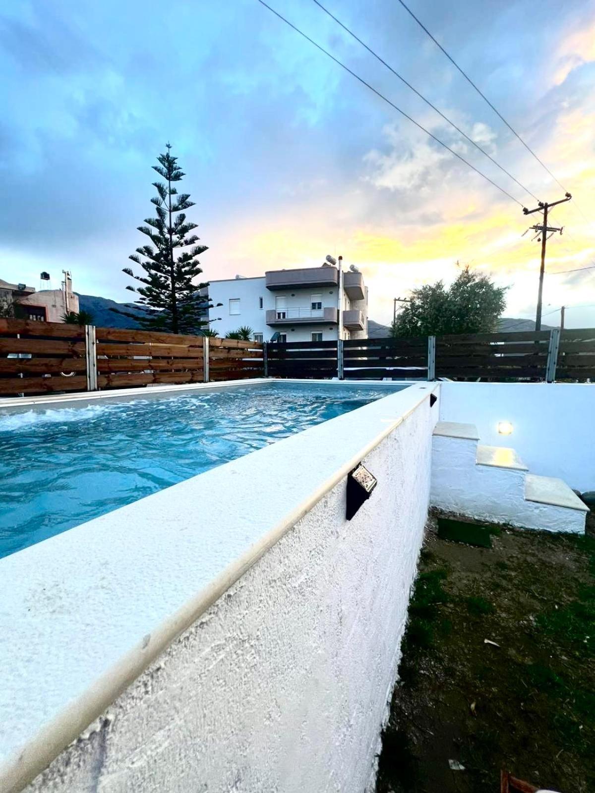 Archontissa Paralia Kourna